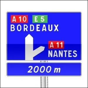 Que signale le panneau suivant ?