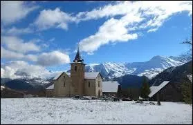 Cette balade se termine dans l'arrondissement de Saint-Jean-de-Maurienne. Nous sommes à Villarembert, commune située en région ...