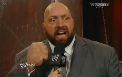 Celui-ci est plutôt gros. De quel club fait-il partie ?