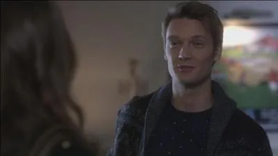 Quel est son nom ? (c'est le colocataire de Wren et Melissa)