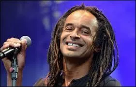 Avant d'être chanteur, quel sport Yannick Noah pratiquait-il ?