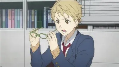 Ce garçon aux fantasmes de lunettes...