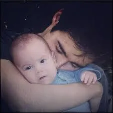 Jorge et sa copine ont un enfant, est-ce un garçon ou une fille ?