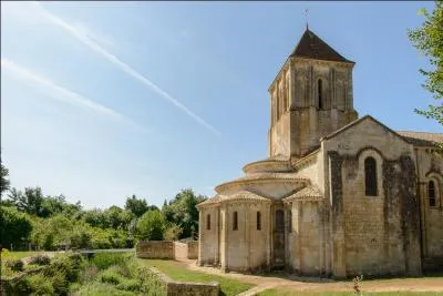 Vers 1900, chez nous un ajhaçun était :