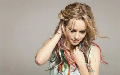 Avec qui sort-elle ? (en août 2015)