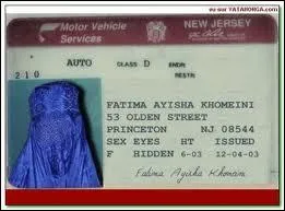 Vous êtes adultes, dans vos papiers personnels, vous avez certainement une carte d'identité. Mais connaissez-vous sa durée de validité ?