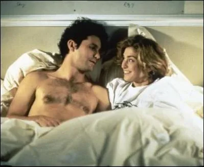 Dans quel film réalisé par Dominique Farrugia a-t-on droit aux commentaires de Thierry Roland et Jean-Michel Larqué tout au long de l'histoire ?