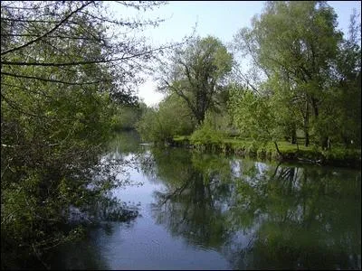 L'anagramme du nom de la Charente, fleuve du Bassin aquitain, vous fera penser à...