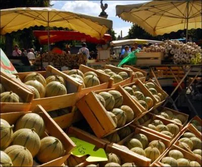 Quel fruit de saison n'est pas payé au juste prix à ses producteurs ?