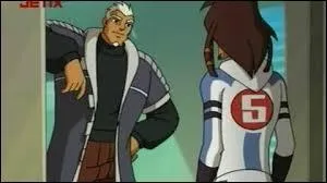 Pourquoi Rocket n'est-il pas sélectionné directement, malgré son haut niveau ?