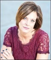 Comment s'appelle la mère de Paige et de Brooke Hyland ?