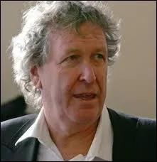 En quelle année l'ancien président Robert-Louis Dreyfus est-il décédé ?