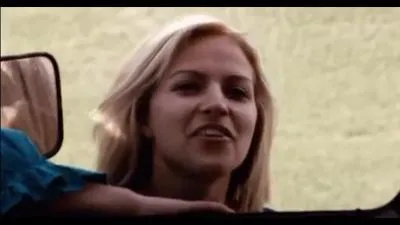 Quel événement dramatique Isabelle a-t-elle vécu à 14 ans ?