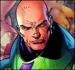 Quel nom porte l'ennemi de Superman créateur de pièges très perfectionnés ?