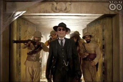 Comment se nomme le savant vouant une haine farouche à Adèle Blanc-Sec ?