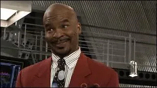 Il apparaît une seule fois dans la série, dans la saison 6, il est surnommé "Professeur Je Sais Tout". Quel est son vrai nom ?