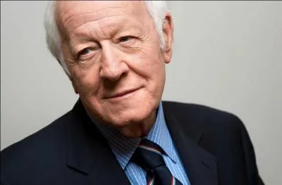 Une quotidienne sur France Inter durant 22 ans avec l'émission Radioscopie et le grand échiquier sur Antenne 2, pendant dix-sept ans.