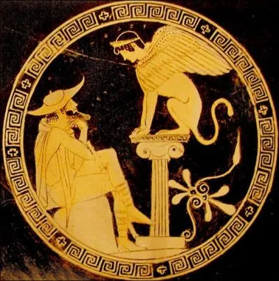 François-Marie Arouet prend pour la première fois le nom de Voltaire quand il écrit sa première pièce de théâtre : « Œdipe ». Le nom de ce personnage mythologique, dont Freud fera ses choux gras, se prononce :