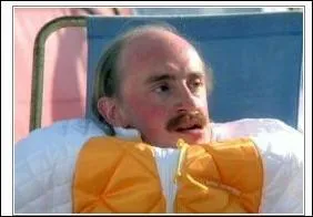 Quel est le prénom de Monsieur Dusse dans "Les Bronzés" ?