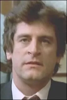 Enfin nous allons terminer, avec quelques apparitions de Jack Frantz à l'écran. Ici, dans le film " Les Ripoux", où il interprète le rôle du proxénète Franck. Quels acteurs interprètent les rôles de deux gentils flics ripoux dans ce film ?