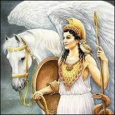 En quel animal transforme-t-elle Arachné ?