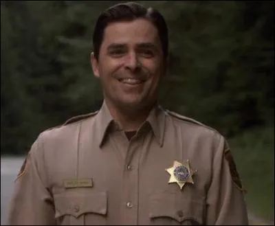 Comment s'appelle cet acteur ?