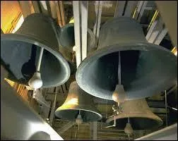 Si vous collectionnez des cloches, je peux dire que vous êtes un :