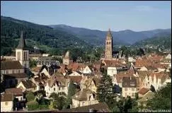 7 août 1914 - Les troupes françaises libèrent la première ville alsacienne. En 2015, combien de communes trouve-t-on en Alsace ?
