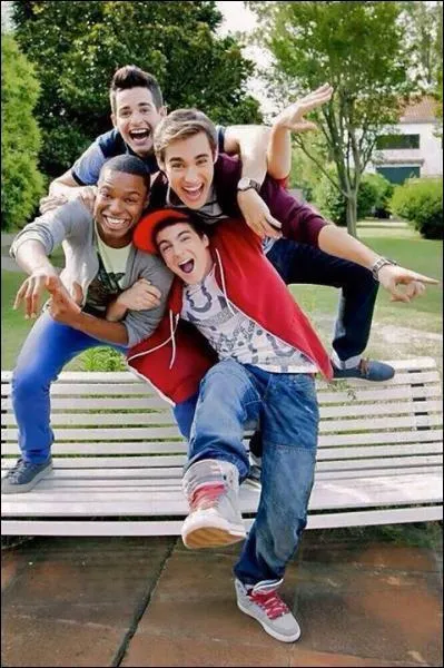 Où les garçons répètent-ils ?