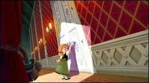 À qui parle-t-elle ?