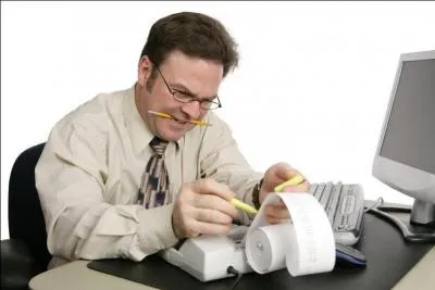 Le comptable est bien embêté, il est obligé de refaire ses ...