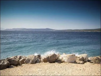Quelques heures de bronzage sur cette magnifique plage de Crikvenica.
Où est-ce ?
