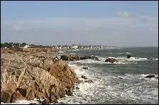 Entre les rochers, vous aller pouvoir pêcher des moules.