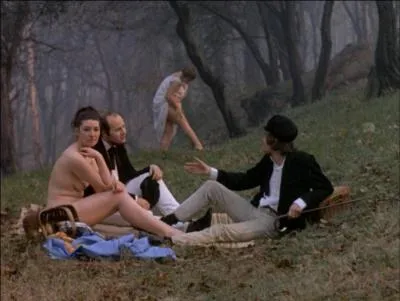 Faire un pique-nique - Vous n'êtes pas obligé de pratiquer le naturisme ! 
Quel célèbre tableau est évoqué par cette mise en scène ?