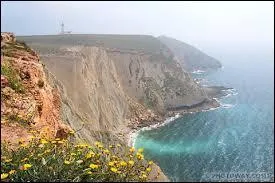 Quelle est la superficie du pays ?