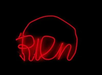 Quel mot n'est pas synonyme de RIEN ?