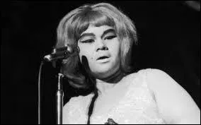 &Agrave; quel &acirc;ge est-elle morte ?