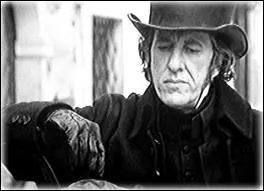 Il n'aime pas beaucoup Jean Valjean, dans les misérables de Victor Hugo.