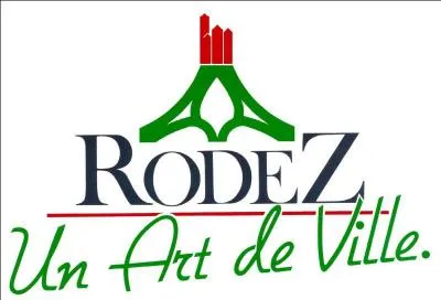 Dans la pièce où Salomon répond à un appel du vrai Rabbi Jacob (que ce dernier passe depuis l'aéroport français), figure une voiture de course bleue sur un mur. Quel nombre est inscrit sur cette voiture ?