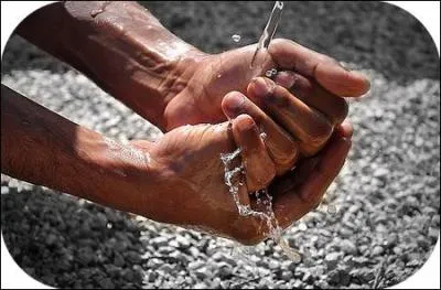 À quel moment faut-il prononcer la shahâda quand on fait les ablutions ?