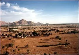 Une personne telle que toi, cher joueur, peut-elle boire la même eau que les Camerounais ?