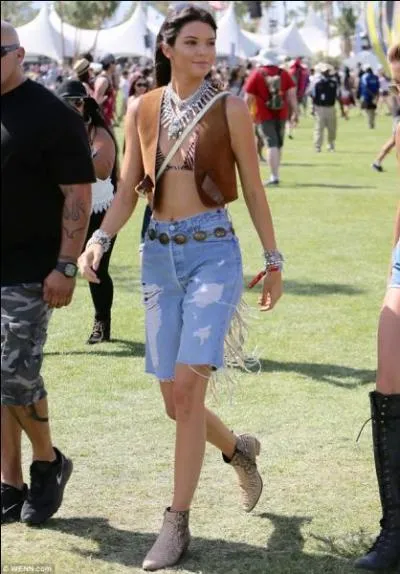 Qui est cette star présente à Coachelle en 2015 ?