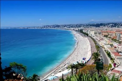 Qui est maire de Nice en août 2015 ?