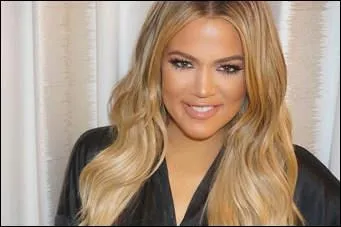 Quel est le lieu de naissance de sa sur Khloé ?