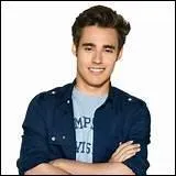 Qui est le petit ami de Violetta ?