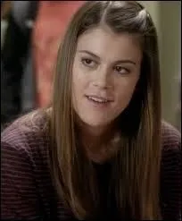 Quelle est l'occupation de Paige McCullers ?