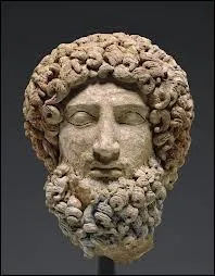 Quel serait son animal favori ?