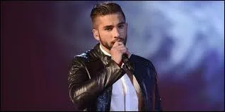 Comment Kendji aime-t-il la voir bouger ?