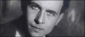 Après la mort de sa femme, qu'annonce-t-il ?