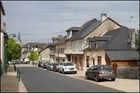 Nous traversons la commune Corrézienne de Seilhac. Nous nous situons en région ...